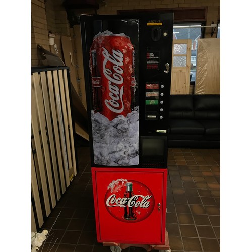 192 - COCA COLA VENDING MACHINE -WITH KEY