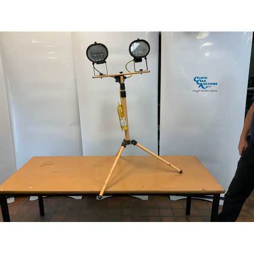 4 - 110V FAITHFULL TWIN WORK LIGHTS