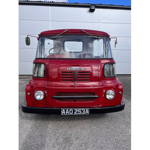 194 - 1963 AUSTIN FGK40 FLAT BED TRUCK 'AAO253A'-3993cc -72,929 MILES - WITH KEY - NO DOCUMENTS