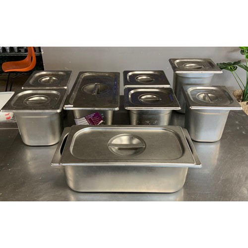 184 - 8 x MIXED SIZE SS GN PANS & LIDS