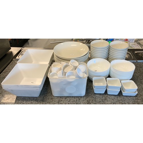 169 - LGE SELECTION BOWLS, SAUCE DISHES & PLASTIC MARBLE EFFECT SALAD BOWLS