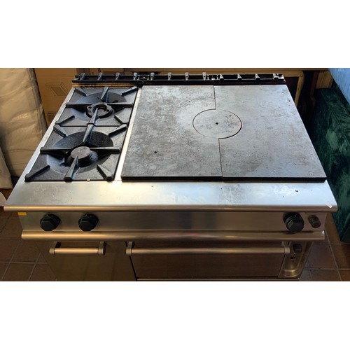 141 - ELECTROLUX COMMERCIAL GAS RANGE GAS OVEN WITH 2 BURNERS & CUPBOARD COST NEW £3700