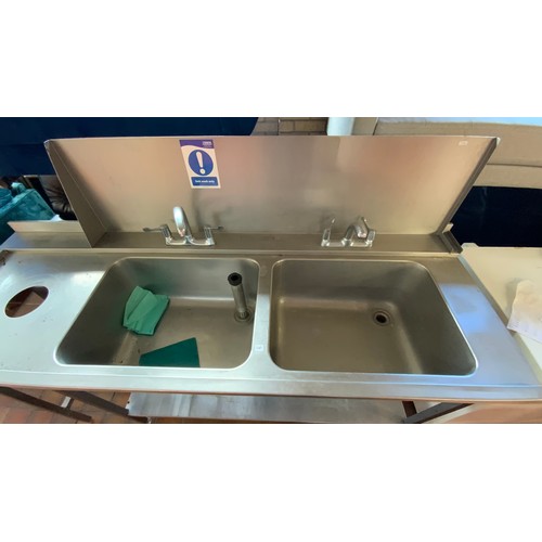 35 - LGE DOUBLE SS SINK UNIT WITH SPLASH BACK