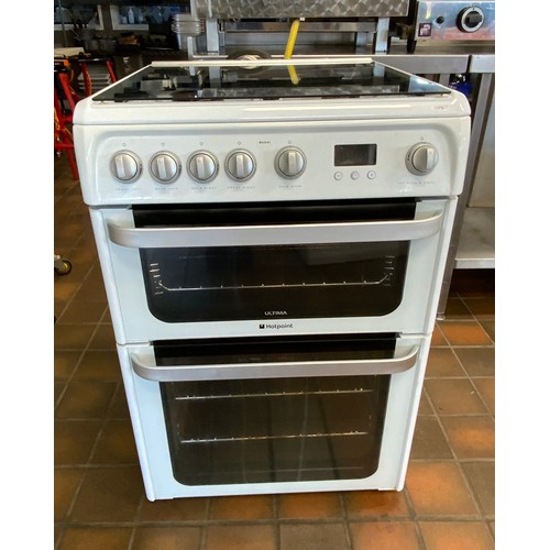 49 - USED HOTPOINT ULTIMA HUG61 GAS COOKER - COST NEW £398