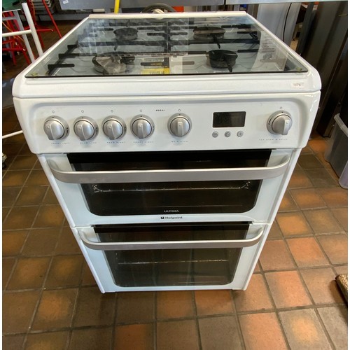 49 - USED HOTPOINT ULTIMA HUG61 GAS COOKER - COST NEW £398