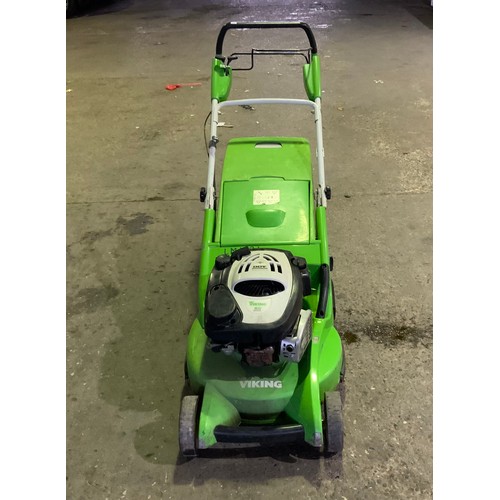 20 - VIKING MB655 RS PETROL LAWN MOWER