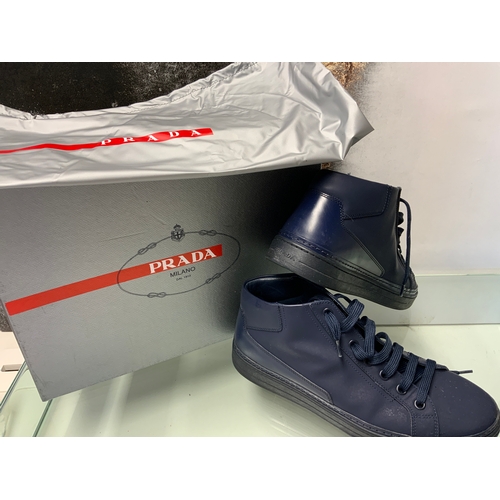 247 - PRADA MENS NAVY HIGH TOP SHES SIZE 10 -used (CRP/5)