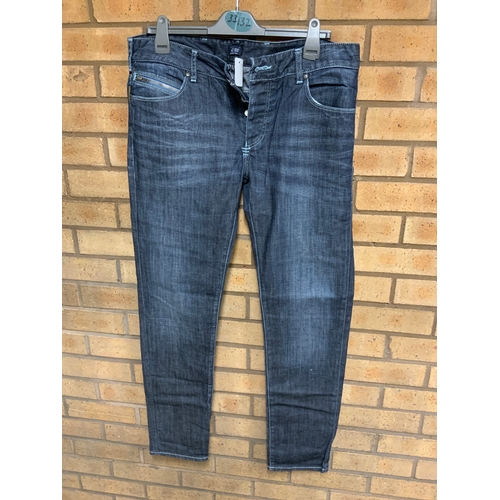 172 - ARMANI JEANS SIZE 36 36, ARMANI PANTS 34 34 TOTAL RRP £229(CRP8)