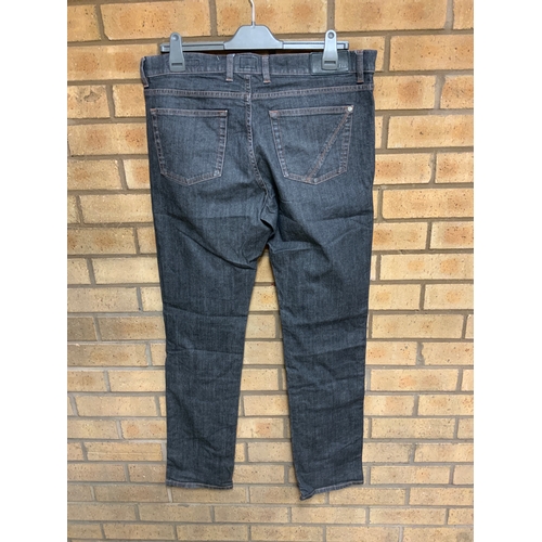 170 - ZZENGA BLUE JEANS SIZE 36 RRP £283 (CRP8)