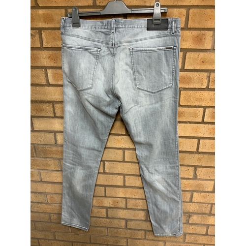 178 - HUGO BOSS GREY WAS JEANS SIZE 36 34 , FERAUD SLIM FIT BLACK JEANS W SIZE 36 32 TOTAL RRP £159.99(CRP... 