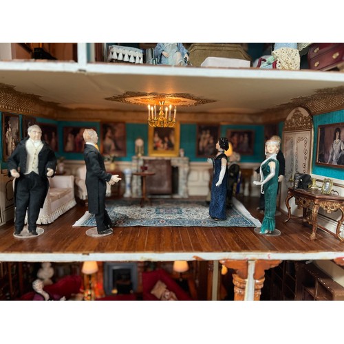 137 - DOWNTON ABBEY DOLLS HOUSE 4 FLOOR & BASEMENT'LANCASTER GATE' AND ACCESSORIES