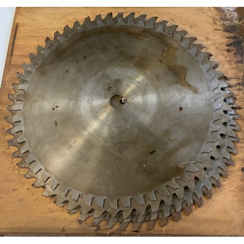 29 - 6 LARGE WOOD CUTTING BLADES (16.5