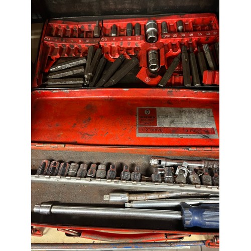 10 - SOCKET SETS ETC