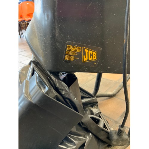 164 - JCB SHREDDER