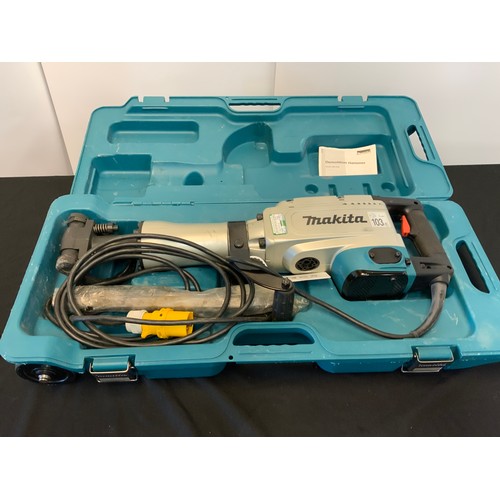 MAKITA HM1304B DEMOLITION HAMMER WITH ATTACHMENT IN CASE 110V RRP £1080