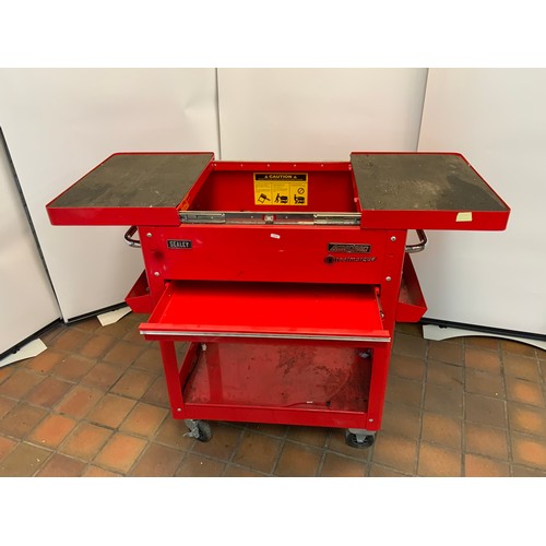 195 - SEALEY AMERCIAN PRO TOOL BOX TROLLEY