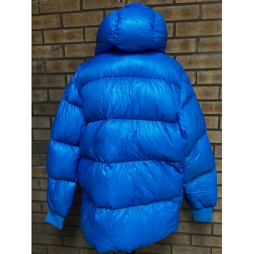 120 - MONCLER BLUE 'LAMENTIN' QUILTED DOWN JACKET WITH HOOD RRP £1259 SIZE 5 SERIAL CODE:F20911B58300 539W... 