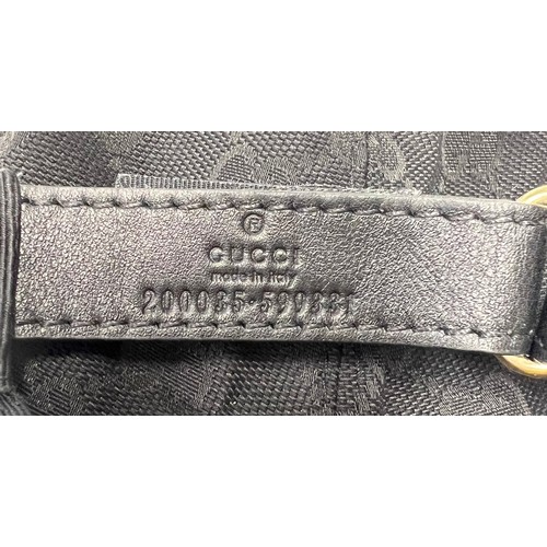 Gucci 200035 best sale