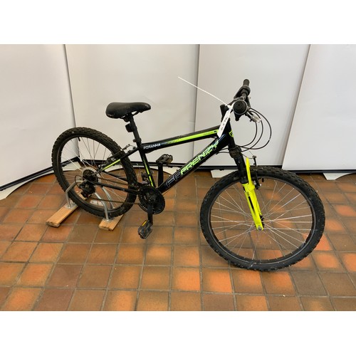 68 - BLACK & YELLOW PIRANHA FRENZY  CHILDS MOUNTAIN BIKE RRP £170 (9459)