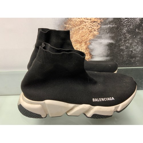 163 - BALENCIAGA SPEED KNIT LOW SIZE UK 7 USED IN BOX  RRP £650 (KA/04)