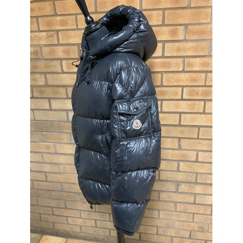119 - MONCLER BLACK ECRINS GIUBBOTTO DOWN JACKET SIZE 4 USED RRP £1135  (KA/17)