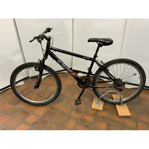 8 - 1 X APOLLO SLANT BLACK MOUNTAIN BIKE (9440)