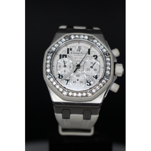 158 - AUDEMARS PIQUET ROYAL OAK OFFSHORE WRISTWATCH WITH DIAMOND SET BEZEL Set with 32 round brilliant cut... 