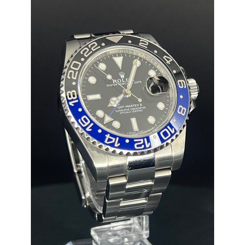 157 - ROLEX OYSTER PERPETUAL DATE GMT MASTER II BRACELET WATCH IN STAINLESS STEEL - SERIAL NUMBER V5513994... 