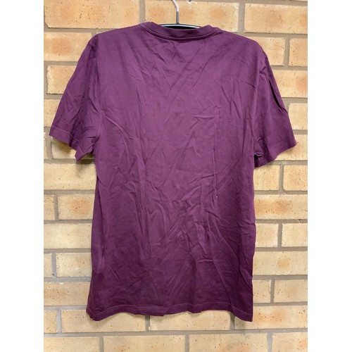 68 - LOUIS VUITTON PURPLE T-SHIRT RRP £195 SIZE M (CJR/300620/1)