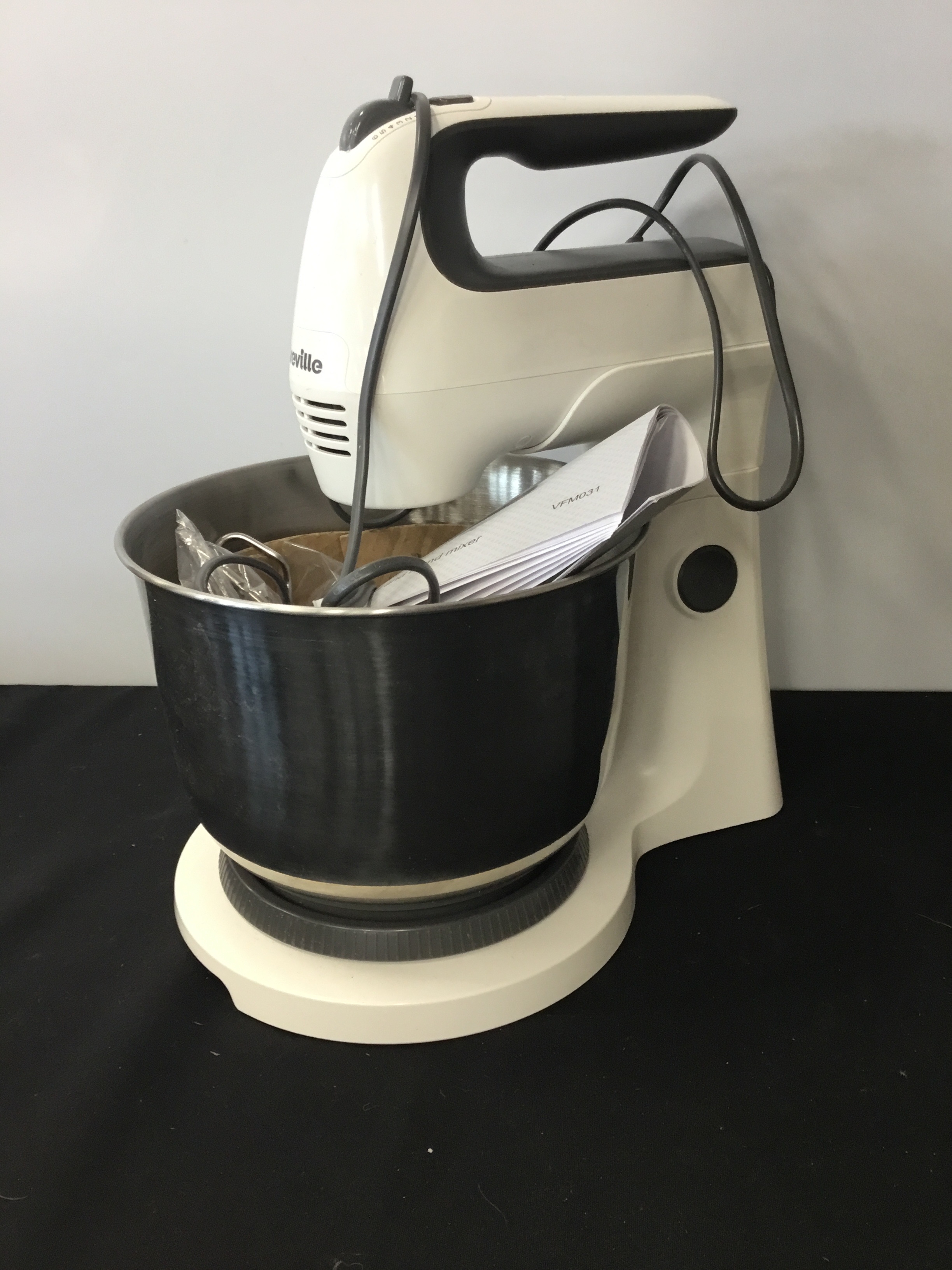 Breville Hand and Stand Mixer VFM031 