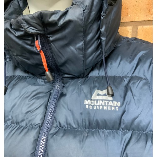 77 - MOUNTAIN EQUIPMENT LIGHTLINE DOWN MIDNIGHT JACKET SIZE LARGE RRP £260 (P22175481)