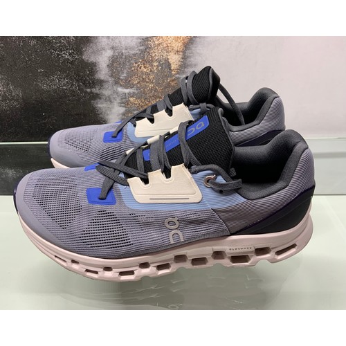 59 - ON CLOUD CLOUDSTRATUS 2 -FOSSIL/MIDNIGHT TRAINER SIZE UK 9 RRP £160 (P22175481)