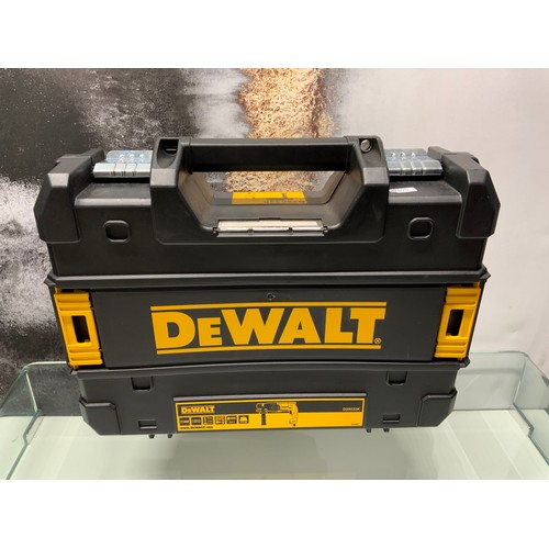 Dewalt d25033k 22mm 710w deals sds hammer drill 240v