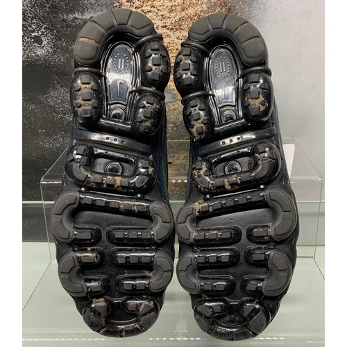 66 - NIKE AIR VAPORMAX 360 BLACK SIZE UK 8  (ONLINE PRICE £118 - £445) (AD/6)