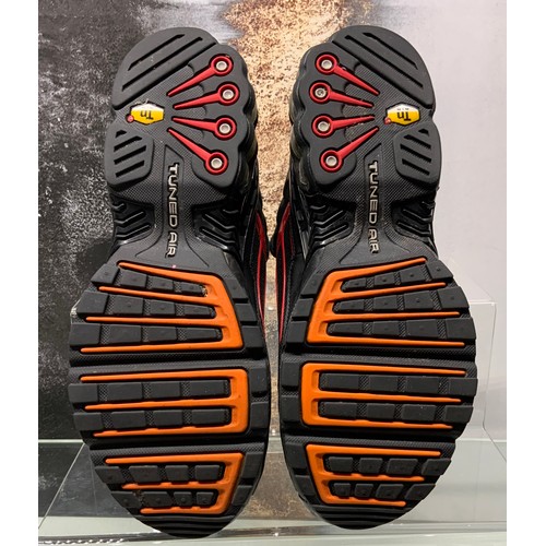 68 - NIKE AIR MAX PLUS 3 BLOOD ORANGE SIZE UK 8.5 - ONLINE PRICE £159 - £561 (AD/4)