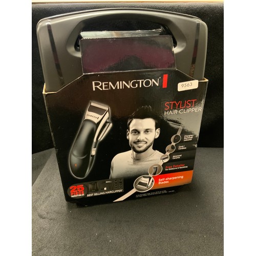 16 - REMINGTON STYLIST 25 PIECE HAIR CLIPPER SET MODEL HC366 RRP £28.50 (9563)