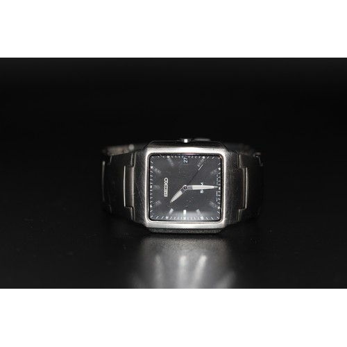 45 - SEIKO 7N32 ALO STAINLESS STEEL VINTAGE WATCH (9593)