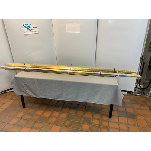 147 - 17 X FLOORWISE CARPET GRIPPER APPROX 9FT IN LENGTH