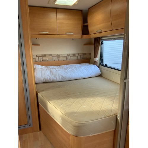 171 - 2007 ACE JUBILEE ARISTOCRAT, 4 BERTH REAR FIXED DOUBLE BED EN SUITE. INCLUDES MOTOR MOVER, PORCH AWN... 