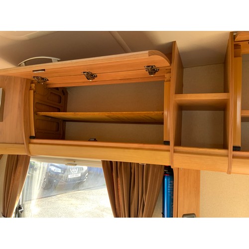 171 - 2007 ACE JUBILEE ARISTOCRAT, 4 BERTH REAR FIXED DOUBLE BED EN SUITE. INCLUDES MOTOR MOVER, PORCH AWN... 