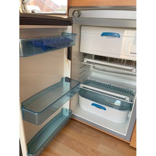 171 - 2007 ACE JUBILEE ARISTOCRAT, 4 BERTH REAR FIXED DOUBLE BED EN SUITE. INCLUDES MOTOR MOVER, PORCH AWN... 