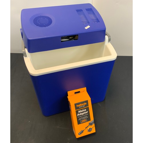 28 - HALFORDS COOL BOX WITH MAIN ADAPTER