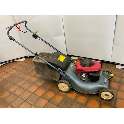 164 - IZZY HONDA PUSH PETROL MOWER 18