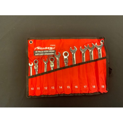 39 - NEW NEILSON 10PC FLEXI-HEAD COMBINATION RATCHET SPANNER SET