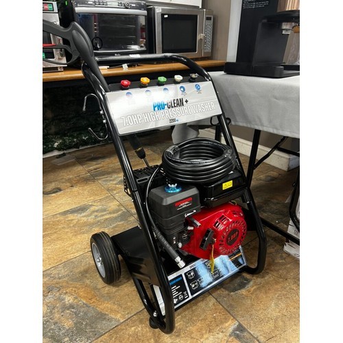 128 - NEW Pro Clean+ 7.0Hp High Performance Petrol Pressure Washer (CT1757) OIL NEEDED