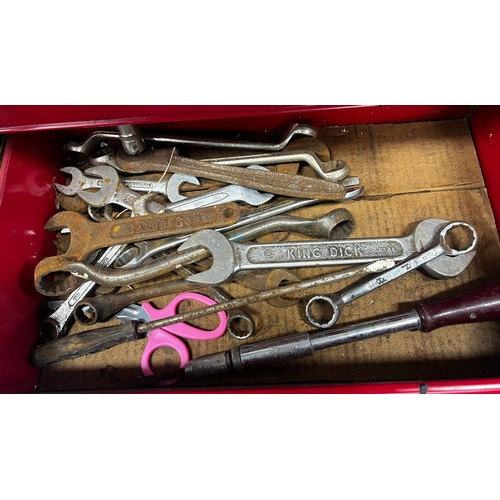 3 - STACK ON 3 DRAWER METAL TOOL CHEST WITH TOOLS