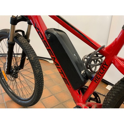 244 - YOSEMITE HETCHY ELECTRIC 7 SPEED MOUNTAIN BIKE WITH LARGE 27.5 WHEELS - COST NEW £1200 (9632)