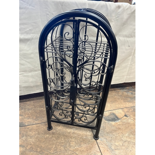 2000 - WROUGHT IRON WINE BOTTLE RACK