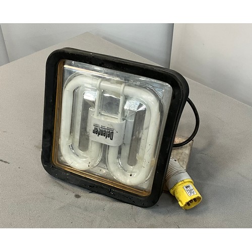 142 - 110V DEFENDER SITE LIGHT