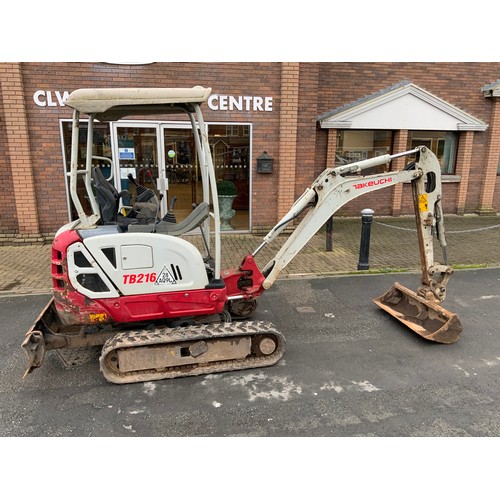 189 - 2017 TB 216 MINI DIGGER 1.6 TON WITH EXPANDING TARCKS - ONE OWNER FROM NEW